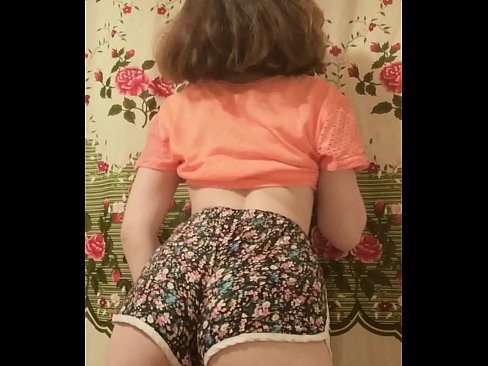❤️ Jeune fille sexy se déshabillant devant la caméra. Porno at fr.ru-pp.ru ❤